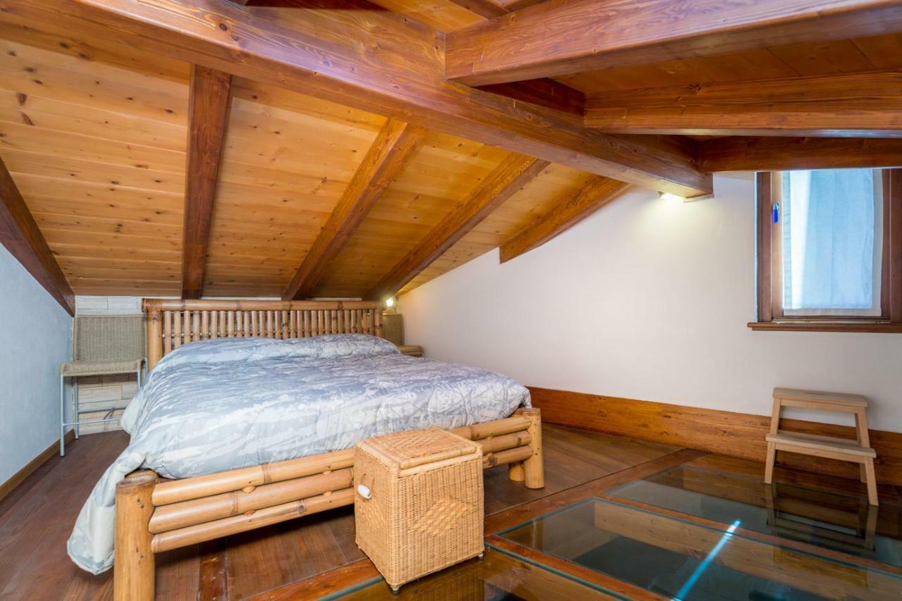 Il Castello Apartment Мальчезине Экстерьер фото